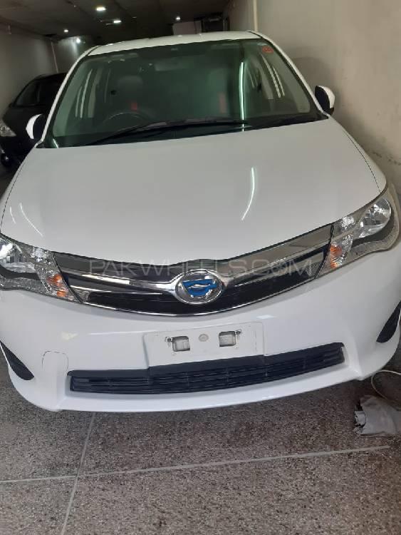 Toyota Corolla Fielder 2015 for Sale in Faisalabad Image-1