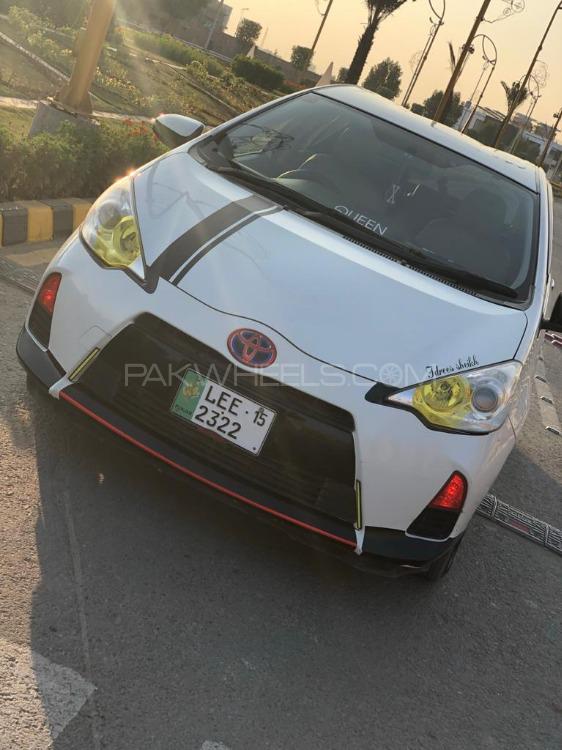 Toyota Aqua - 2015  Toyota Aqua - 2015  Image-4