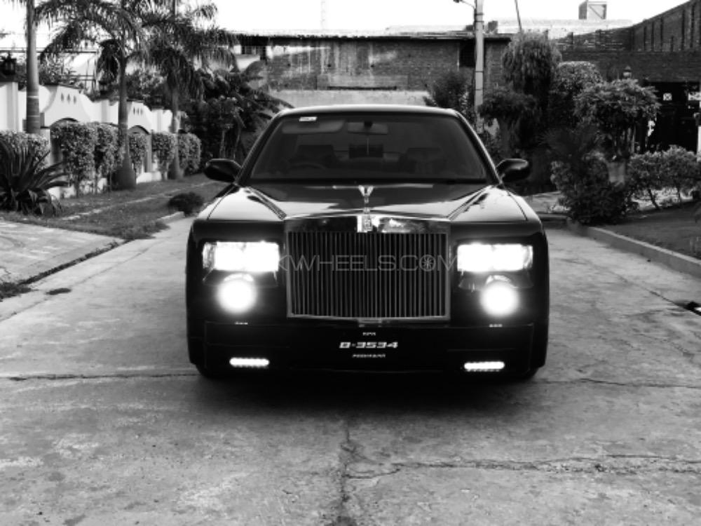 Toyota Crown - 2008  Toyota Crown - 2008  Image-2