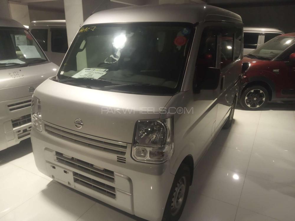 Nissan Clipper 2015 for Sale in Karachi Image-1