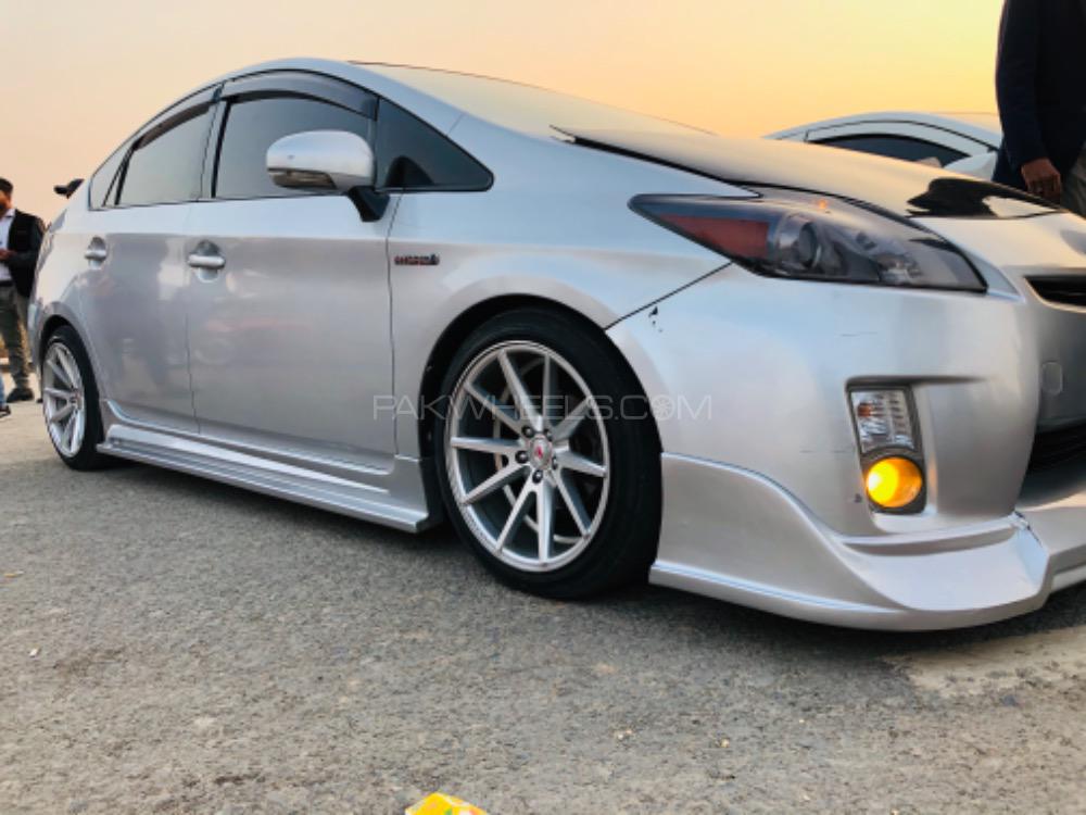 ٹویوٹا پریوس - 2011  ٹویوٹا پریوس - 2011  Image-3