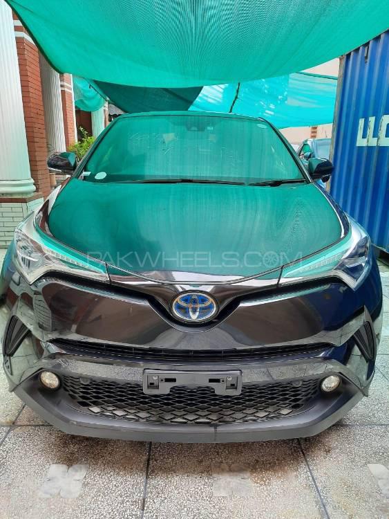 Toyota C-HR 2017 for Sale in Lahore Image-1