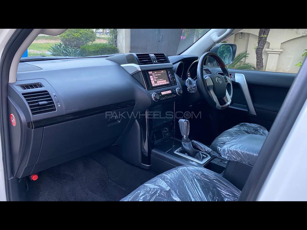 Toyota Prado 2013 for Sale in Islamabad Toyota Prado 2013 for Sale in Islamabad Image-9
