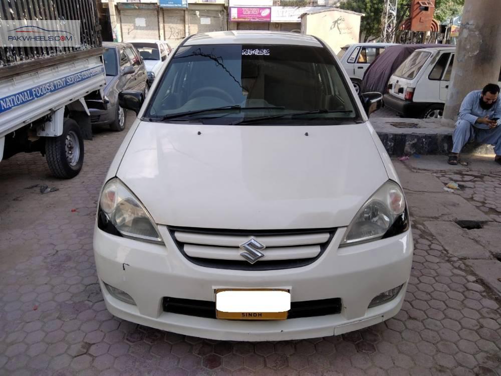 Suzuki liana 2007 года