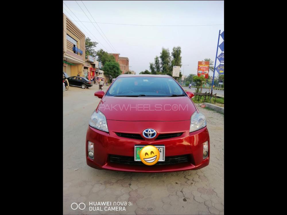 Toyota Prius 2014 for Sale in Gujrat Image-1