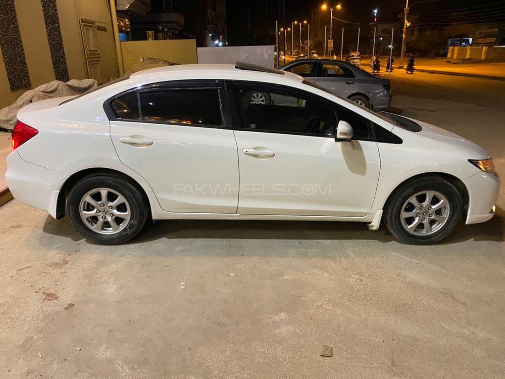 Honda Civic 2013 for Sale in Hyderabad Honda Civic 2013 for Sale in Hyderabad Image-2