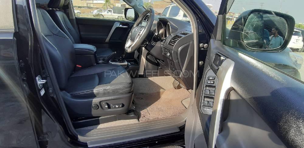 Toyota Prado 2013 for Sale in Peshawar Toyota Prado 2013 for Sale in Peshawar Image-15