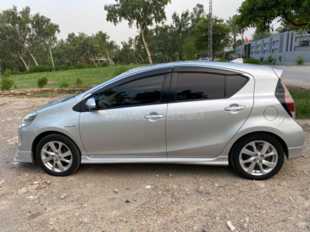 Toyota Aqua 2015 for Sale in Peshawar Toyota Aqua 2015 for Sale in Peshawar Image-7
