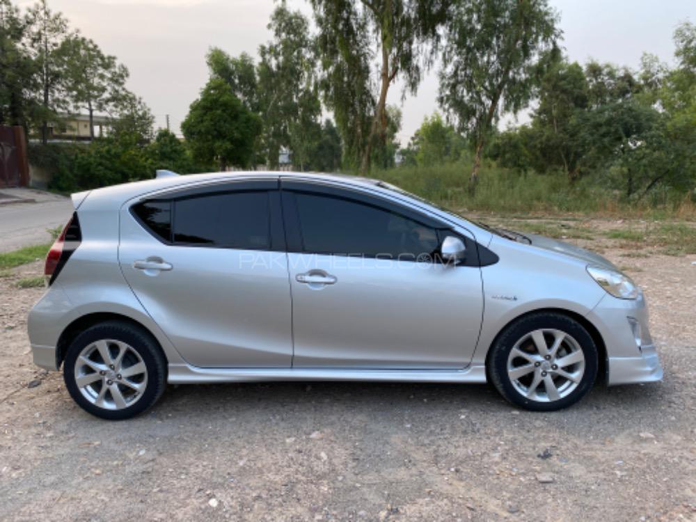 Toyota Aqua 2015 for Sale in Peshawar Toyota Aqua 2015 for Sale in Peshawar Image-5