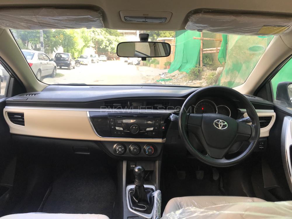 Toyota Corolla 2015 for Sale in Karachi Toyota Corolla 2015 for Sale in Karachi Image-6