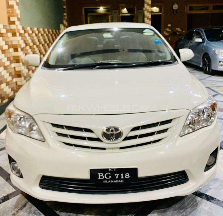 Toyota Corolla 2013 for Sale in Peshawar Image-1