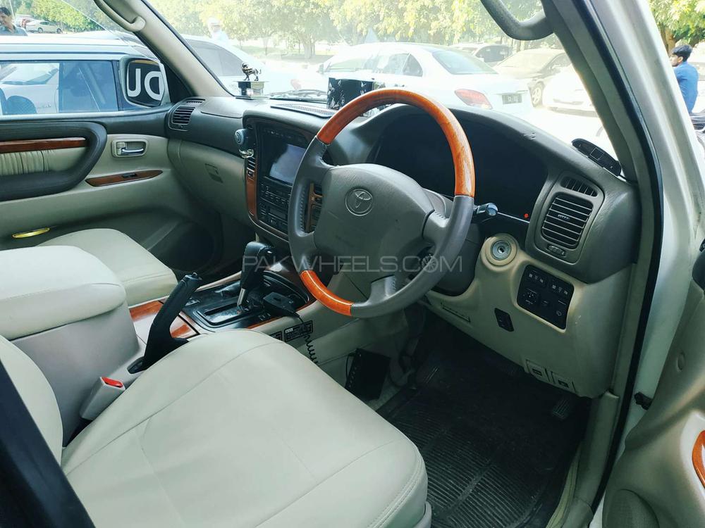 Toyota Land Cruiser 2002 for Sale in Rawalpindi Toyota Land Cruiser 2002 for Sale in Rawalpindi Image-6