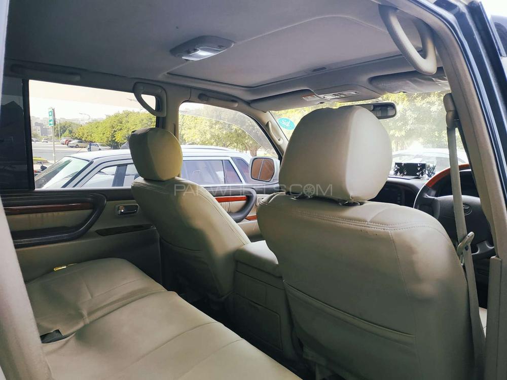 Toyota Land Cruiser 2002 for Sale in Rawalpindi Toyota Land Cruiser 2002 for Sale in Rawalpindi Image-10
