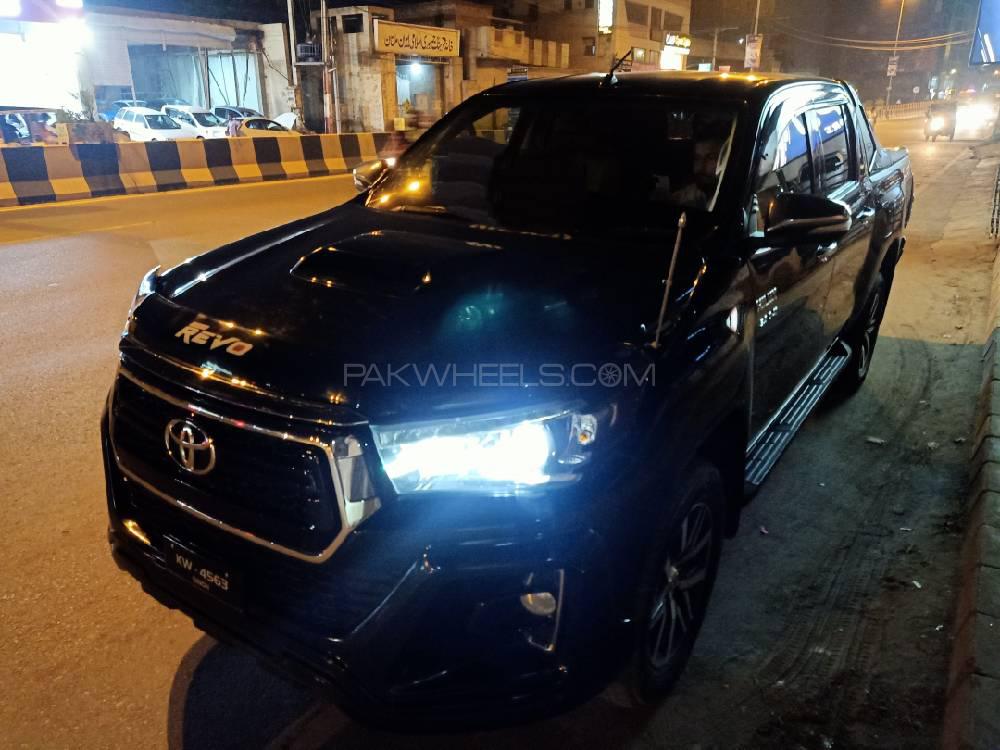 Toyota Hilux 2017 for Sale in Multan Image-1