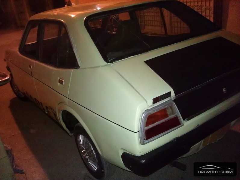 Toyota Starlet 1975 for Sale in Karachi Image-1