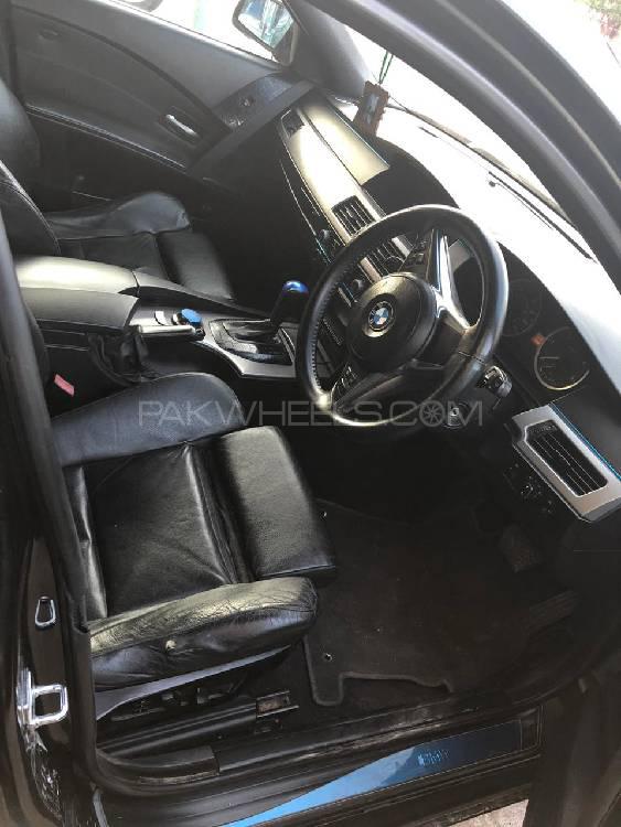بی ایم ڈبلیو 5 سیریز 2004 for Sale in سیالکوٹ بی ایم ڈبلیو 5 سیریز 2004 for Sale in سیالکوٹ Image-11
