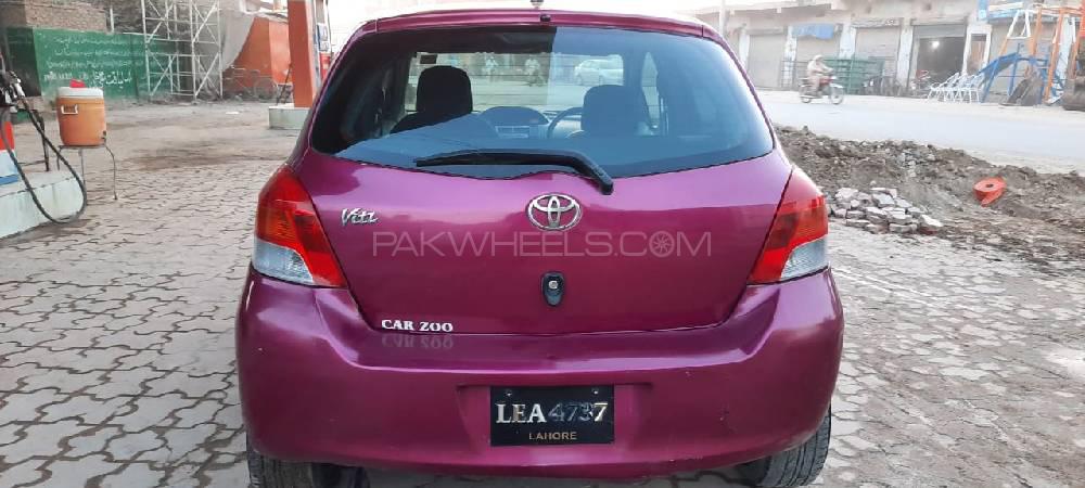 Toyota Vitz 2005 for Sale in Bannu Image-1