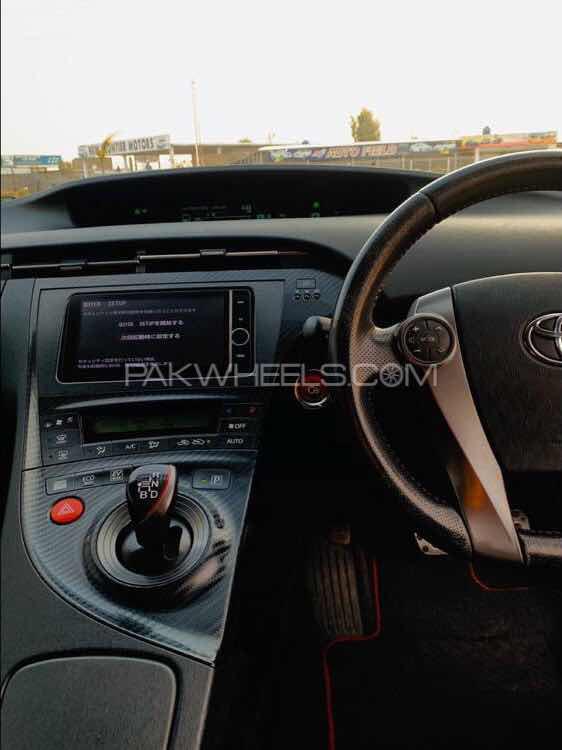 Toyota Prius - 2014 Omer Afghan Toyota Prius - 2014 Omer Afghan Image-7
