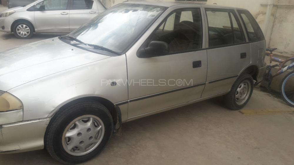 Suzuki Cultus 2001 for Sale in Karachi Image-1