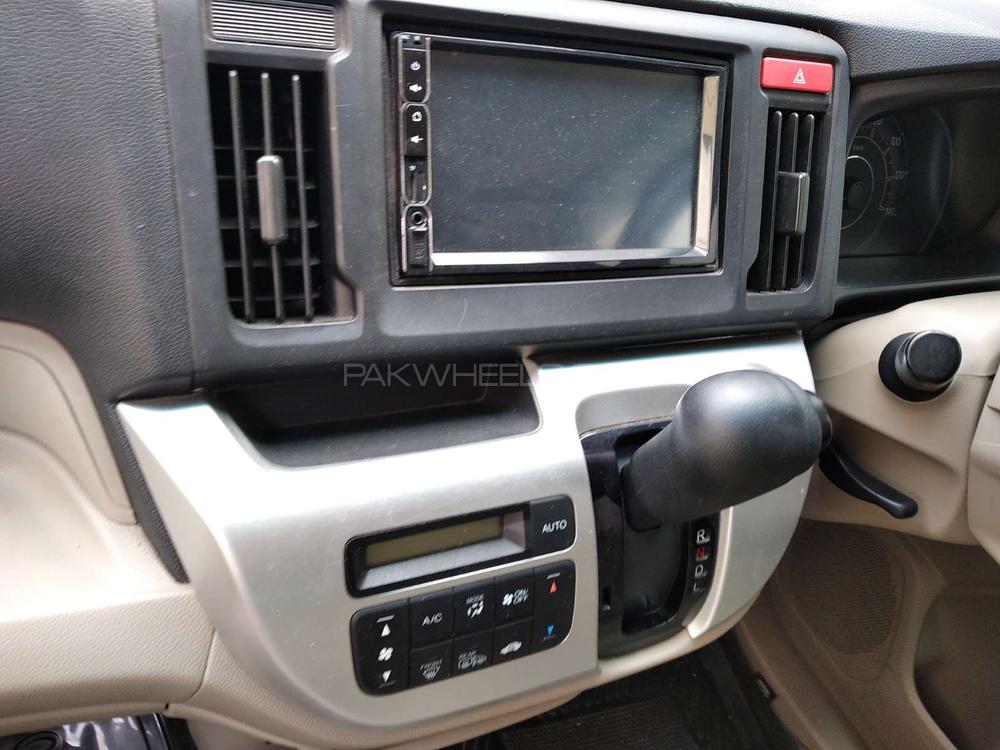 Honda N Wgn 2015 for Sale in Lahore Honda N Wgn 2015 for Sale in Lahore Image-6