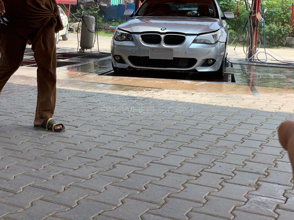 بی ایم ڈبلیو 5 سیریز 2005 for Sale in اسلام آباد بی ایم ڈبلیو 5 سیریز 2005 for Sale in اسلام آباد Image-11