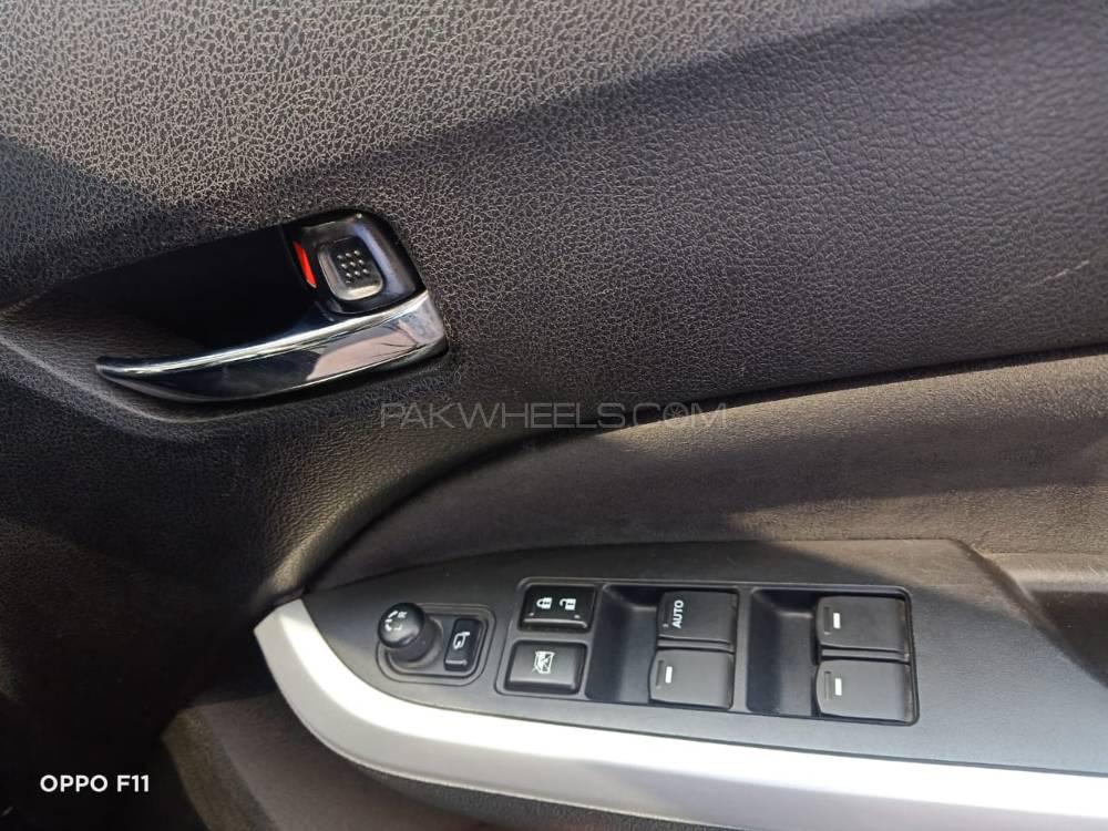 Suzuki Vitara 2016 for Sale in Lahore Suzuki Vitara 2016 for Sale in Lahore Image-15