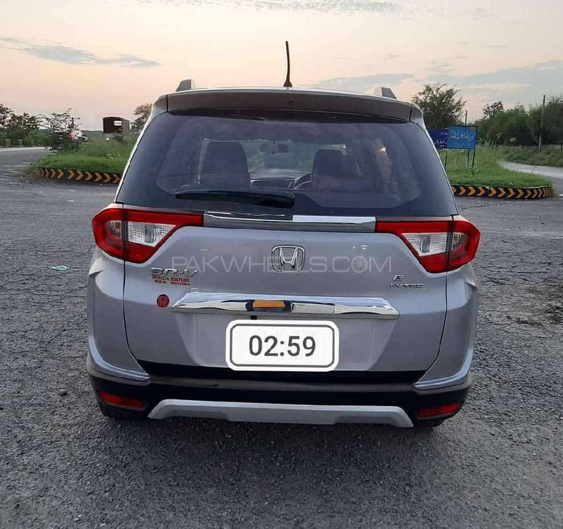 Honda BR-V 2018 for Sale in Karachi Honda BR-V 2018 for Sale in Karachi Image-2