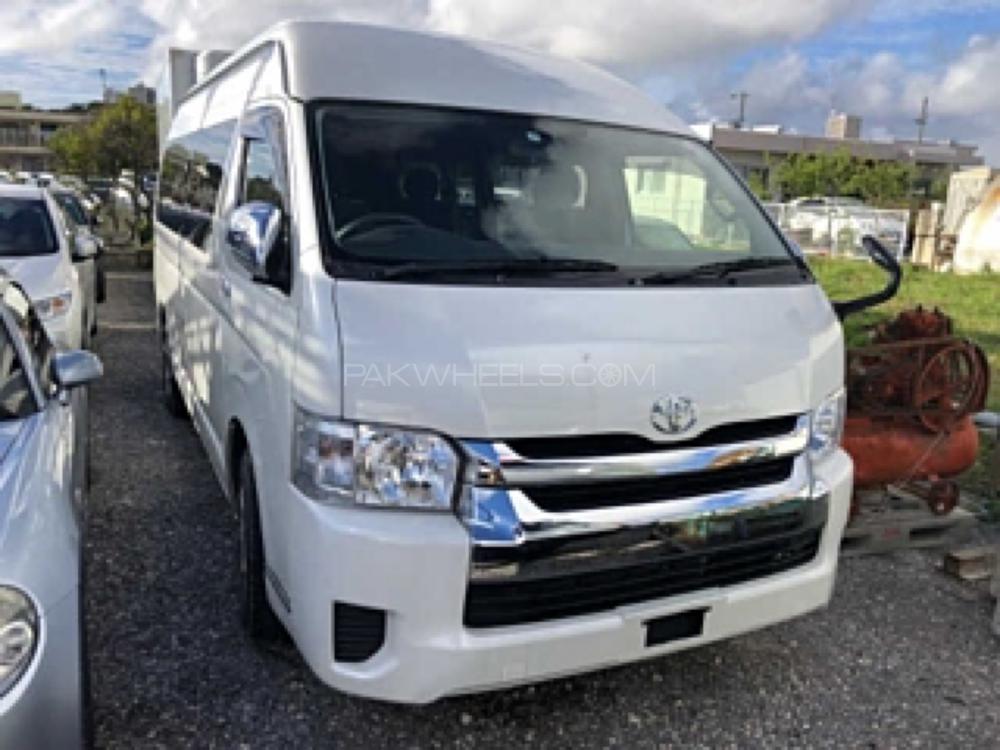 Toyota Hiace 2017 for Sale in Gujranwala Image-1