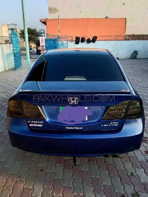 Honda Civic 2010 for Sale in Sialkot Honda Civic 2010 for Sale in Sialkot Image-6