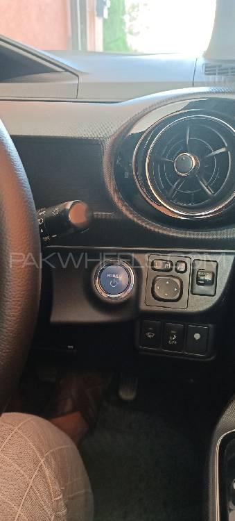 ٹویوٹا اکوا 2015 for Sale in ایبٹ آباد ٹویوٹا اکوا 2015 for Sale in ایبٹ آباد Image-12
