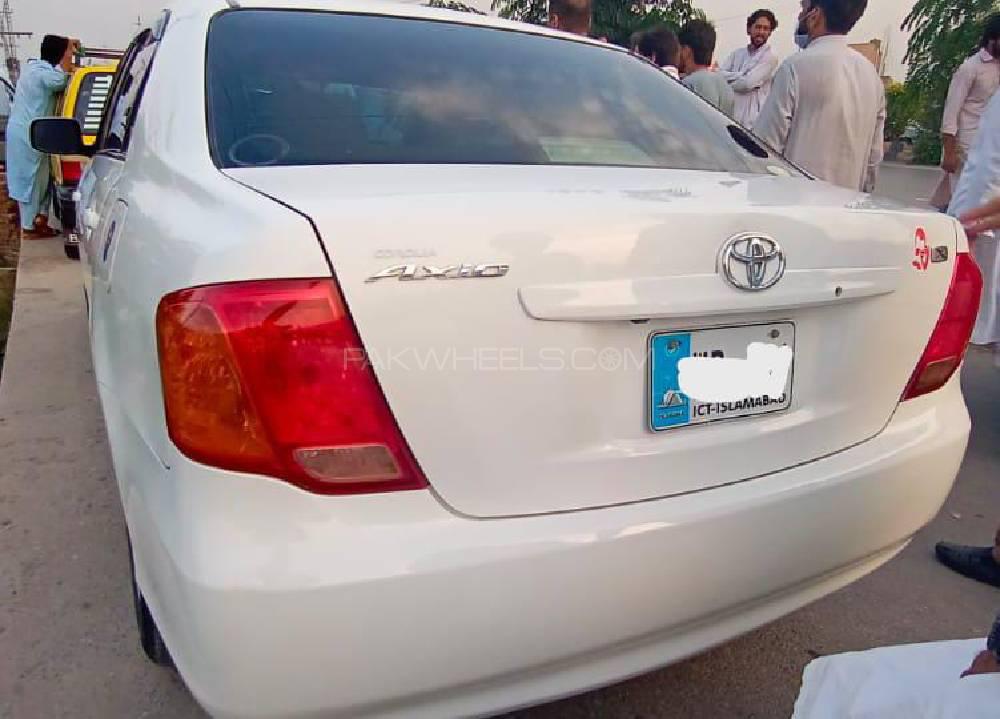 Toyota Corolla Axio 2007 for Sale in Nowshera Image-1