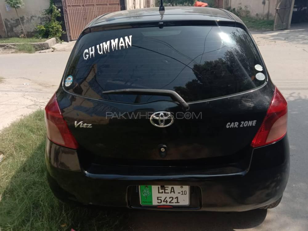 Toyota Vitz 2006 for Sale in Lahore Image-1