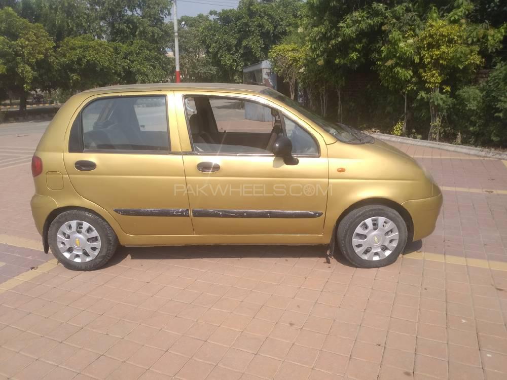 Chevrolet Exclusive 2003 for Sale in Lahore Chevrolet Exclusive 2003 for Sale in Lahore Image-2