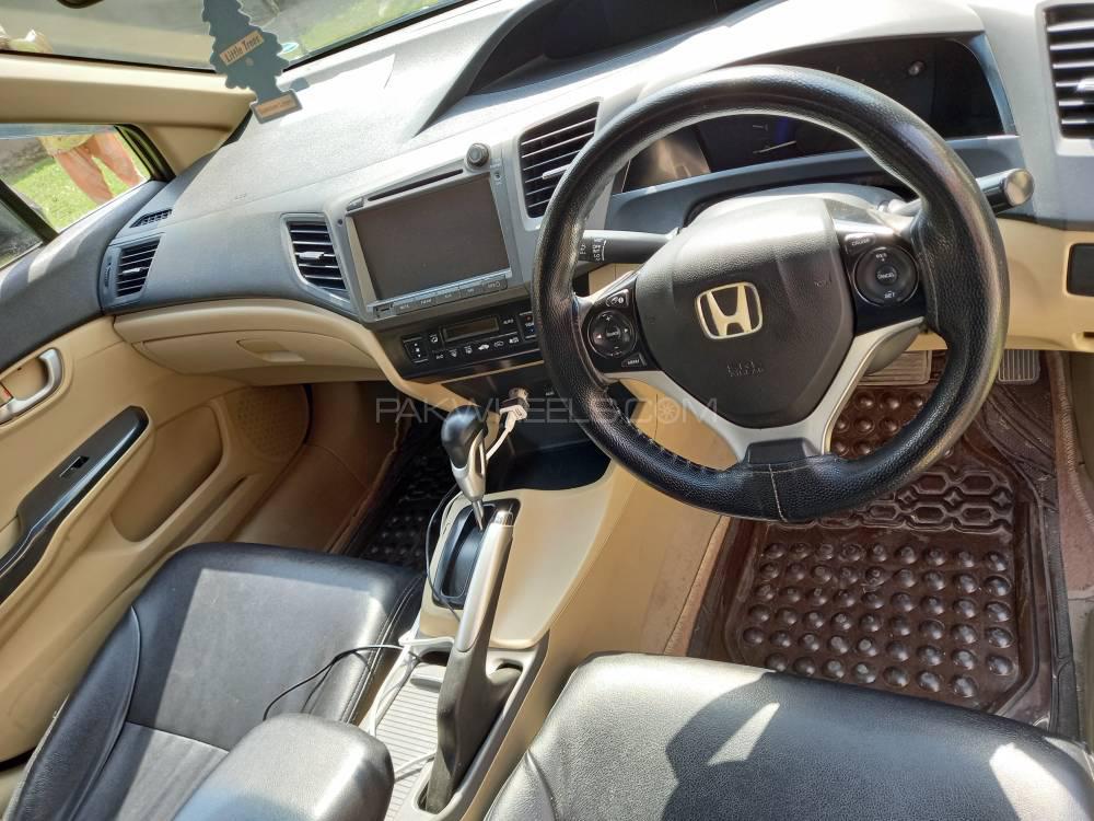 Honda Civic 2012 for Sale in Peshawar Honda Civic 2012 for Sale in Peshawar Image-8