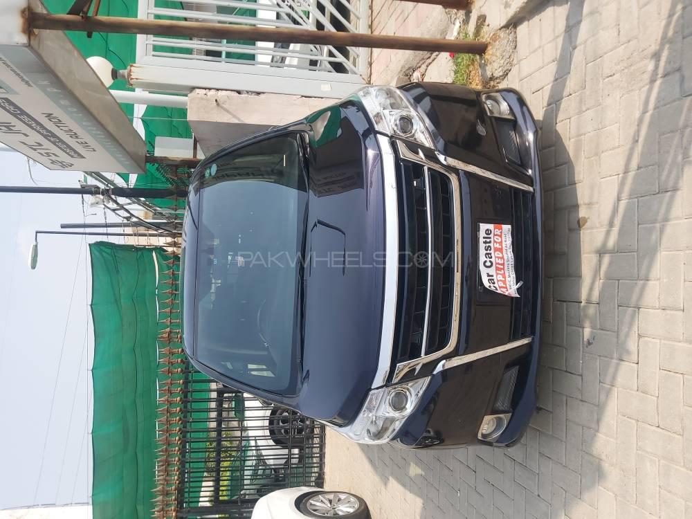 Toyota Esquire 2016 for Sale in Lahore Image-1