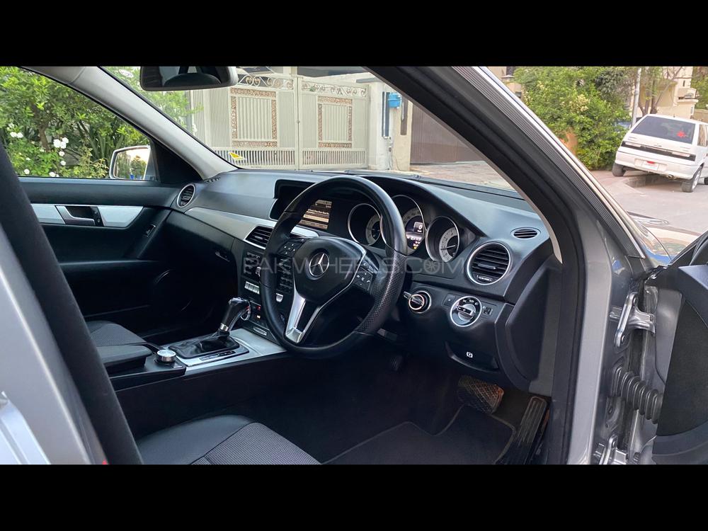 مرسڈیز بینز سی کلاس 2013 for Sale in اسلام آباد مرسڈیز بینز سی کلاس 2013 for Sale in اسلام آباد Image-15