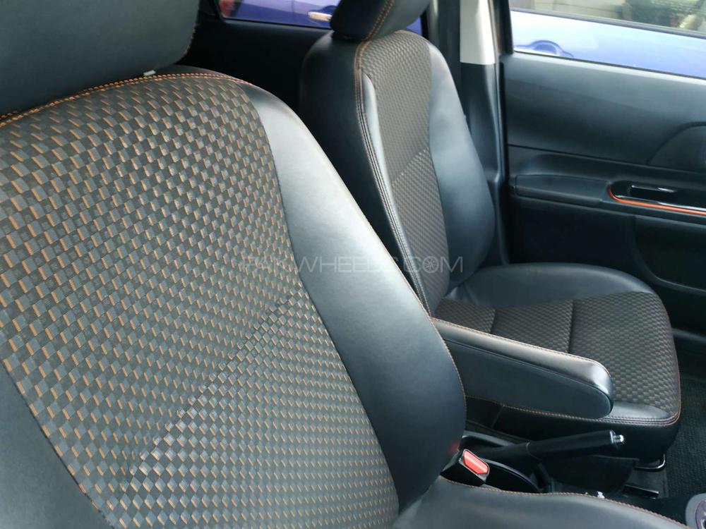 Toyota Aqua 2015 for Sale in Rawalpindi Toyota Aqua 2015 for Sale in Rawalpindi Image-8