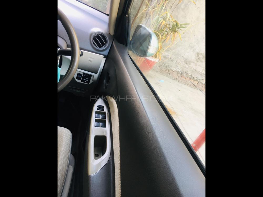 Toyota Belta 2010 for Sale in Lahore Toyota Belta 2010 for Sale in Lahore Image-2