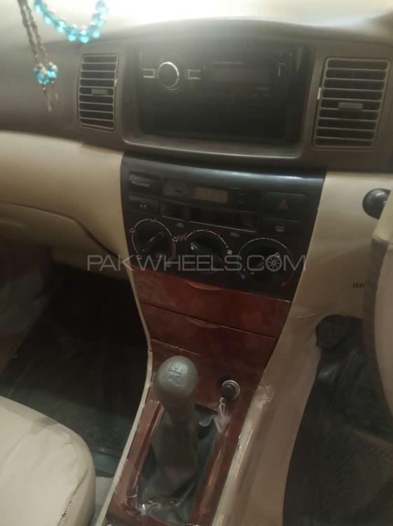 Toyota Corolla 2004 for Sale in Gujranwala Toyota Corolla 2004 for Sale in Gujranwala Image-10