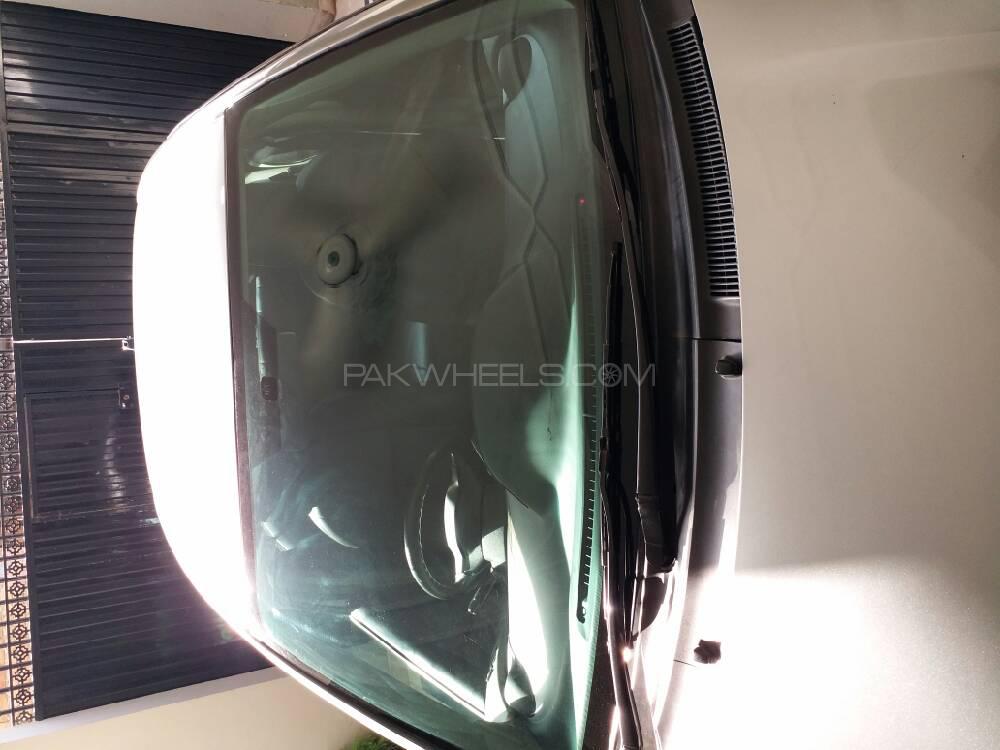 Toyota Vitz 2010 for Sale in Rawalpindi Image-1