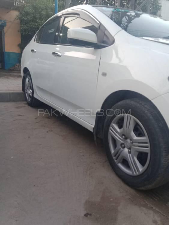 Honda City 2011 for Sale in Lahore Honda City 2011 for Sale in Lahore Image-9