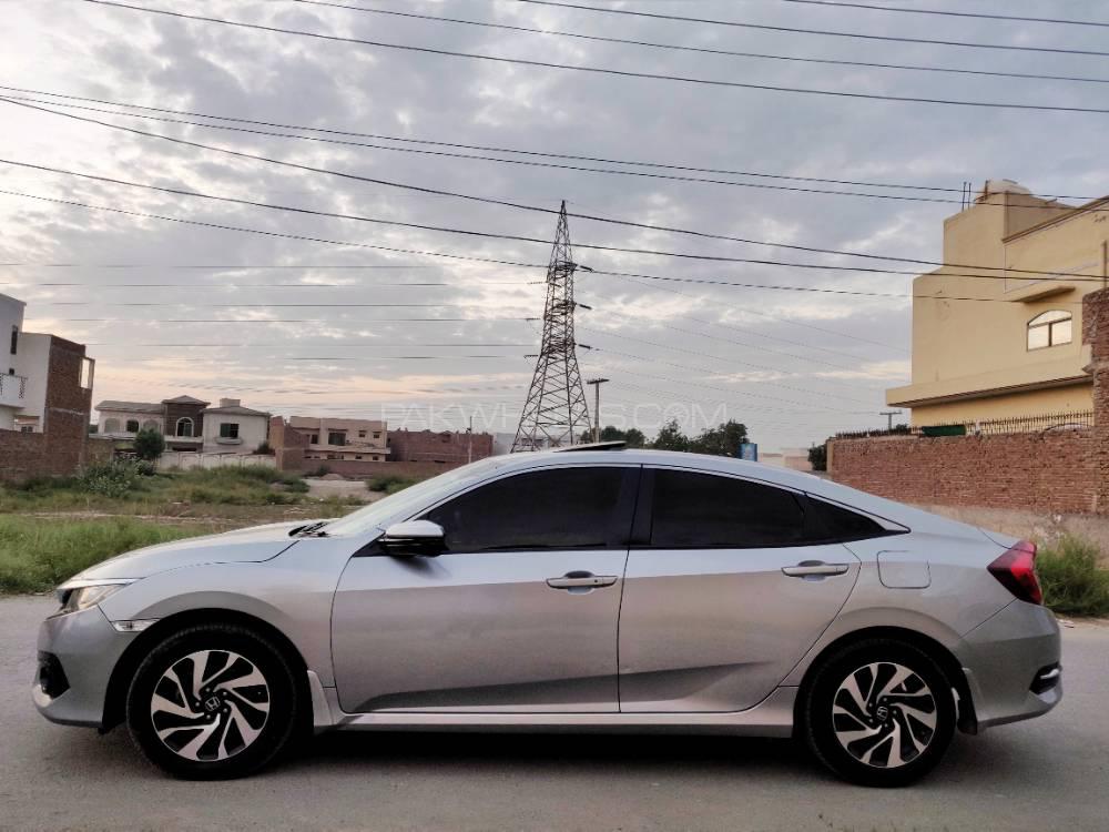 Honda Civic 2017 for Sale in Multan Honda Civic 2017 for Sale in Multan Image-7