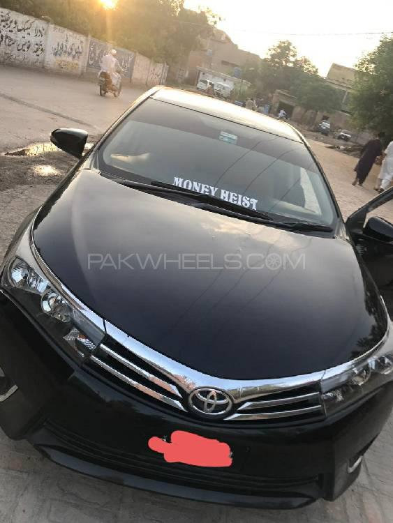 Toyota Corolla 2015 for Sale in Peshawar Image-1