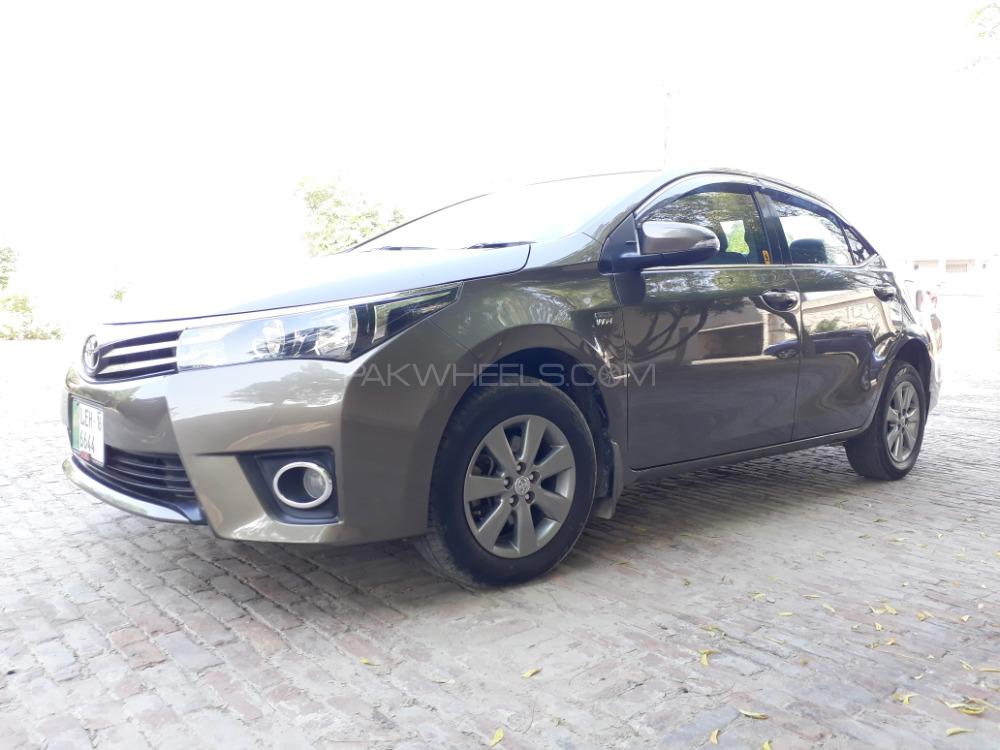 Toyota Corolla 2016 for Sale in Lahore Image-1