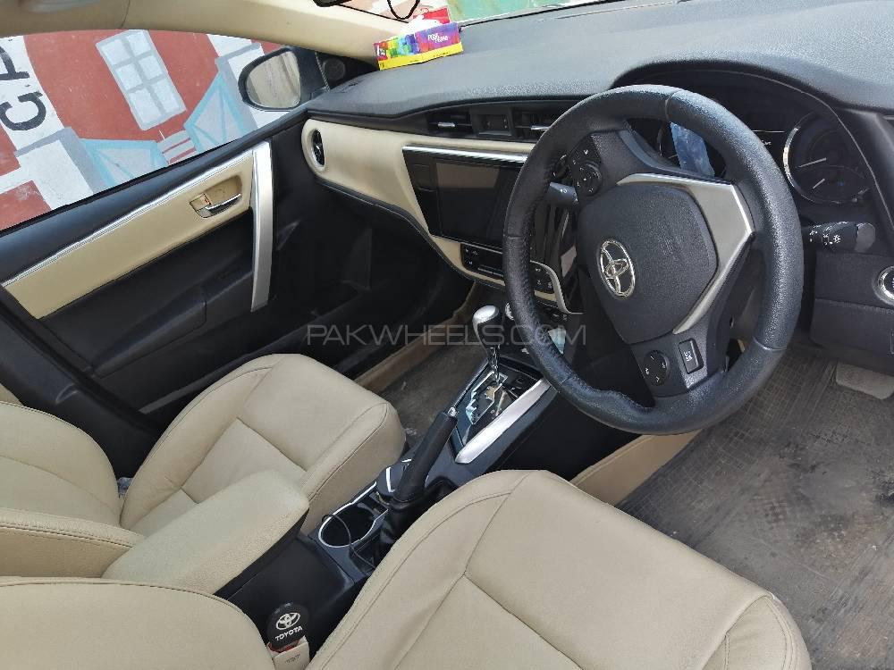 Toyota Corolla 2018 for Sale in Nowshera Toyota Corolla 2018 for Sale in Nowshera Image-5