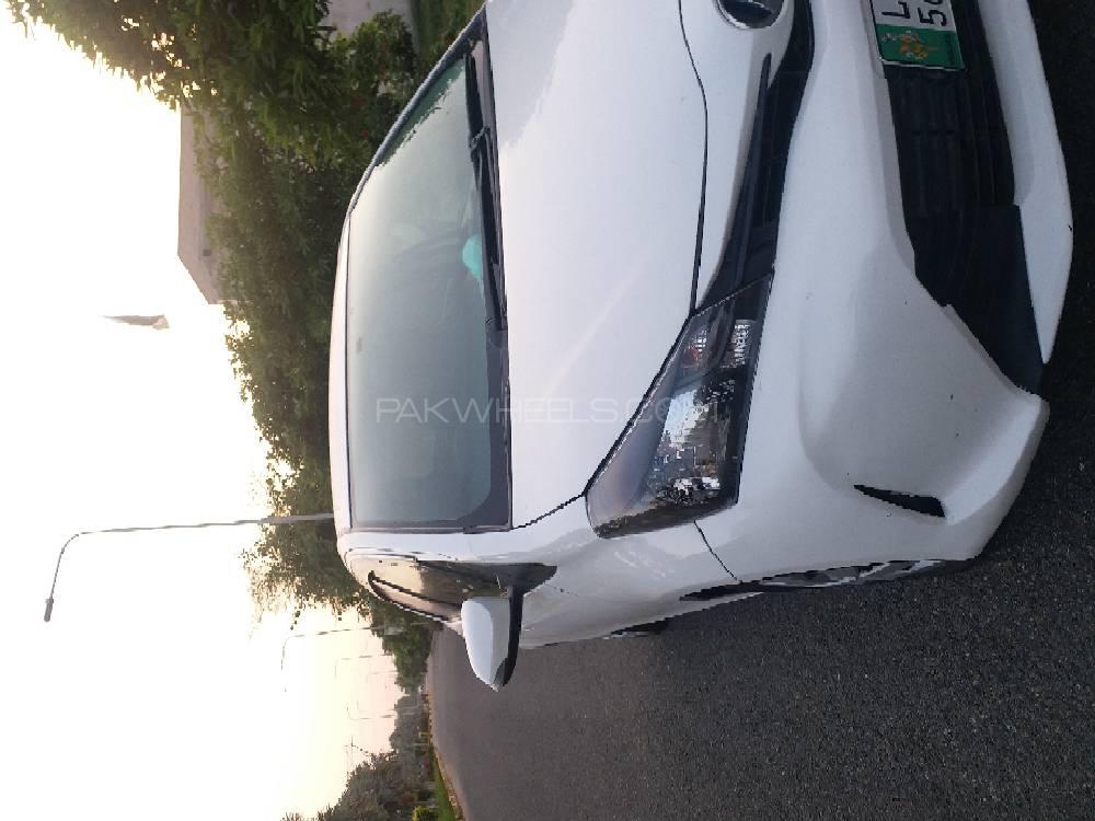 Toyota Vitz 2014 for Sale in Lahore Toyota Vitz 2014 for Sale in Lahore Image-9