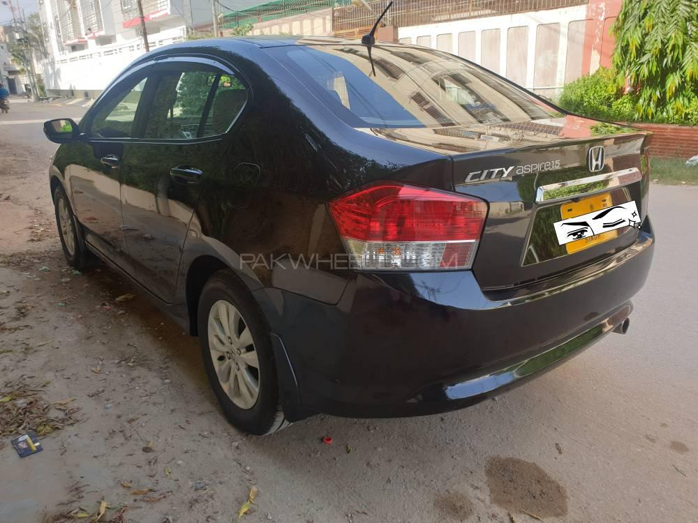 Honda City 2013 for Sale in Karachi Honda City 2013 for Sale in Karachi Image-4