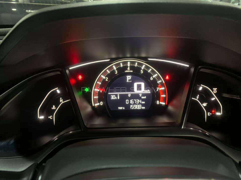 Honda Civic 2019 for Sale in Rawalpindi Honda Civic 2019 for Sale in Rawalpindi Image-9