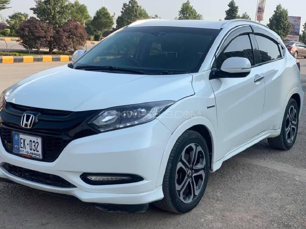 Honda Vezel 2015 for Sale in Haripur Image-1