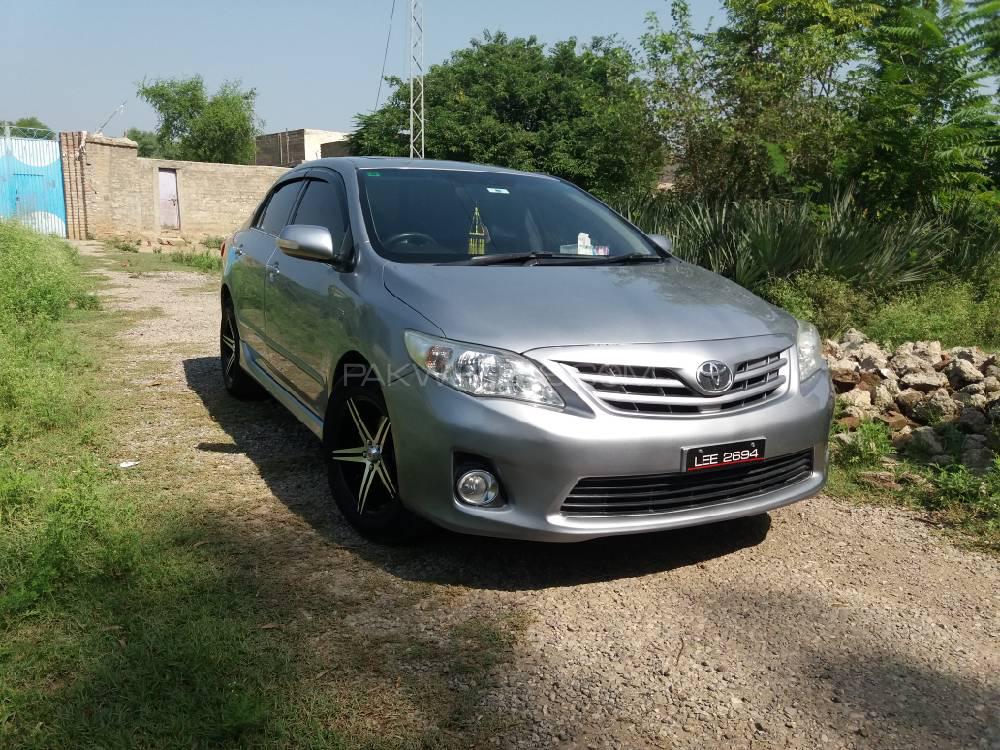 Toyota Corolla 2011 for Sale in Peshawar Image-1